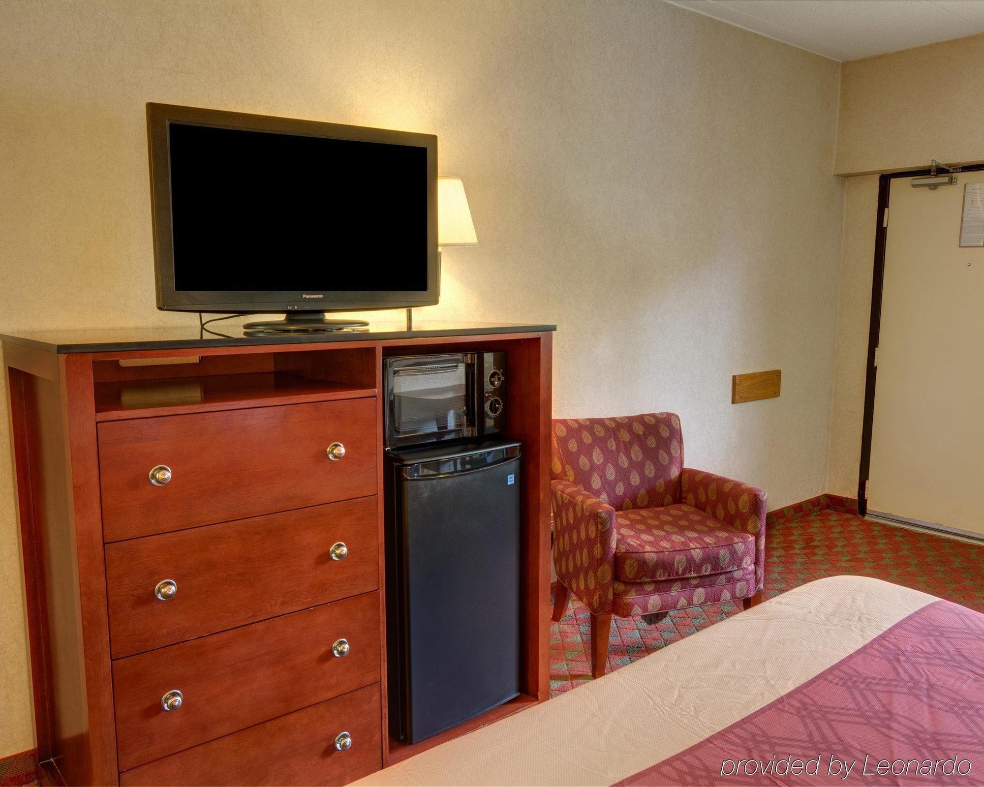 Red Carpet Inn By University Of Maryland College Park Extérieur photo
