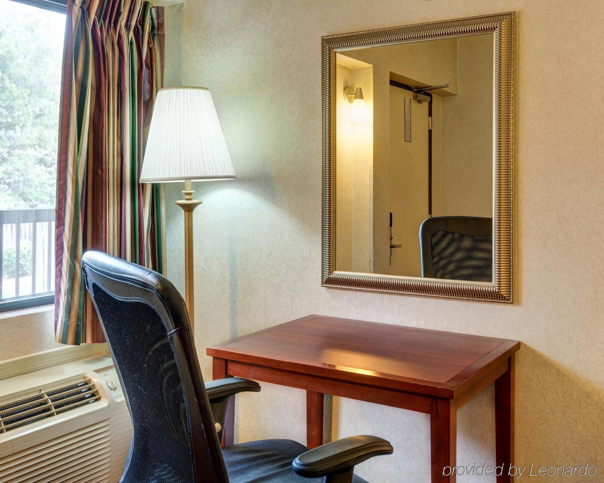 Red Carpet Inn By University Of Maryland College Park Extérieur photo